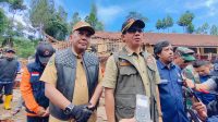 Kepala BNPB, Letjen TNI Suharyanto dan PJ Bupati KBB, Arsan Latif, Foto/Istimewa Kepala BNPB, Letjen TNI Suharyanto dan PJ Bupati KBB, Arsan Latif, Foto/Istimewa