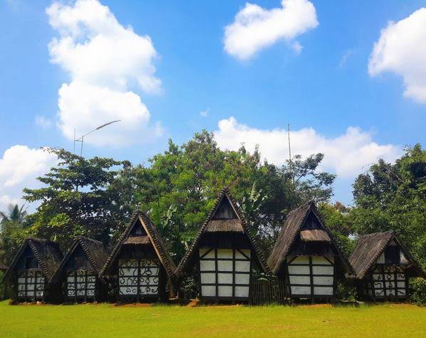 Bangunan rumah di Desa Wisata Sindangbarang, Bogor. FOTO/ISTIMEWA