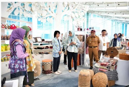 Peresmian Display Penjualan UMKM di BIJB. Foto/Istimewa