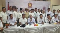 Ketua DPC Partai Gerindra KBB, Pipih Supriati mengumumkan Calon Bupati KBB, TB Ardi Yanuar yang diusung Partai Gerindra, di Kantor DPC Partai Gerindra di Padalarang. Foto/Istimewa Ketua DPC Partai Gerindra KBB, Pipih Supriati mengumumkan Calon Bupati KBB, TB Ardi Yanuar yang diusung Partai Gerindra, di Kantor DPC Partai Gerindra di Padalarang. Foto/Istimewa
